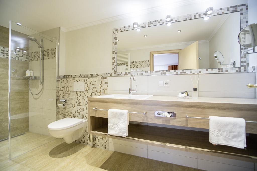 Flair Hotel Adlerbad Бад-Петерсталь-Грисбах Экстерьер фото